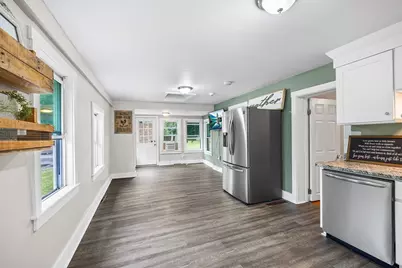 38 Lynnbrook Ave, Taunton, MA 02780 - Photo 4