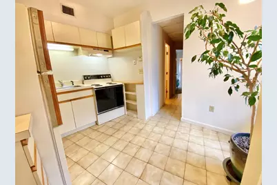187 North St #8, Boston, MA 02113 - Photo 6