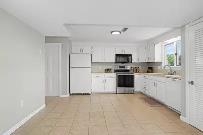 13 Brandee Ln #24, Methuen, MA 01844 - Photo 6