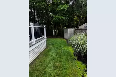 87 Photine Drive, Lowell, MA 01854 - Photo 8