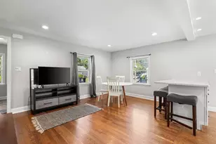 106 Lynnfield St, Peabody, MA 01960 - Photo 10
