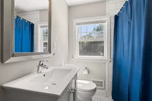 106 Lynnfield St, Peabody, MA 01960 - Photo 14