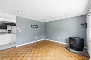 51 Broad St, Billerica, MA 01821 - Photo 8