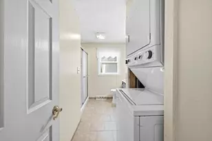 51 Broad St, Billerica, MA 01821 - Photo 12