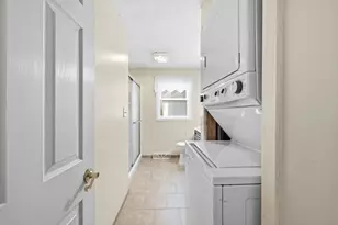 51 Broad St, Billerica, MA 01821 - Photo 12