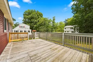 51 Broad St, Billerica, MA 01821 - Photo 32
