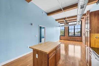 160 Fremont St #308, Worcester, MA 01603 - Photo 4