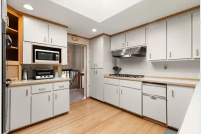 18 Jefferson Ave, Sharon, MA 02067 - Photo 16