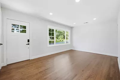 15 Hilltop Ter, Ludlow, MA 01056 - Photo 8