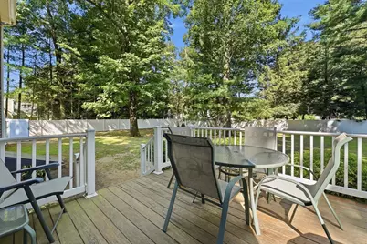 65 Shannon Lane, Westfield, MA 01085 - Photo 4