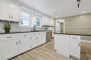 82 Norfolk St, Walpole, MA 02081 - Photo 6