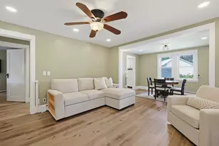 82 Norfolk St, Walpole, MA 02081 - Photo 10