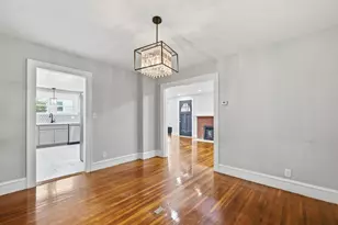 43 Eddywood St, Springfield, MA 01118 - Photo 14