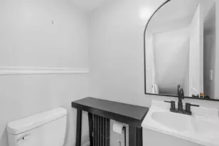 43 Eddywood St, Springfield, MA 01118 - Photo 16