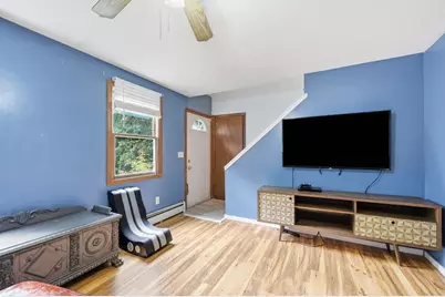28 Old Thompson St, Palmer, MA 01069 - Photo 2