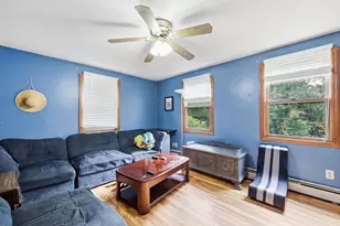 28 Old Thompson St, Palmer, MA 01069 - Photo 4