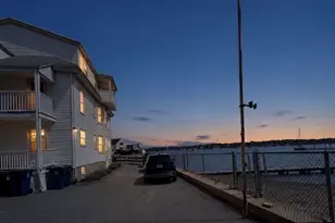 16 Glover St, Salem, MA 01970 - Photo 30