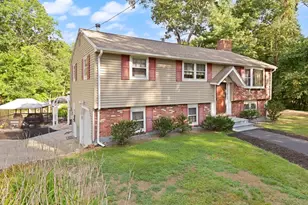 35 Marston St, Tewksbury, MA 01876 - Photo 2