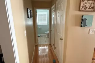 7 Willow St, Haverhill, MA 01832 - Photo 12