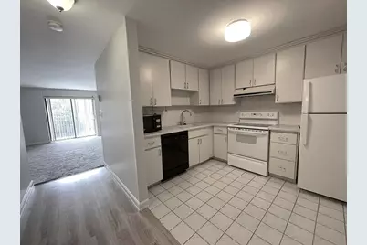 1321 Worcester Rd #507, Framingham, MA 01701 - Photo 2