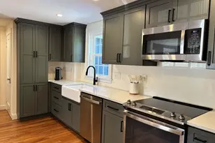25 Sherman Rd, Wakefield, MA 01880 - Photo 6