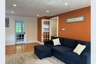 25 Sherman Road, Wakefield, MA 01880 - Photo 4