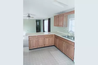 16 Hemlock Street, Rockland, MA 02370 - Photo 4