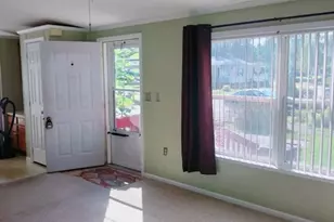 16 Hemlock St, Rockland, MA 02370 - Photo 10