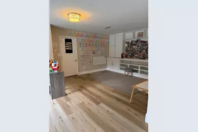 443 Cross Rd, Dartmouth, MA 02747 - Photo 6