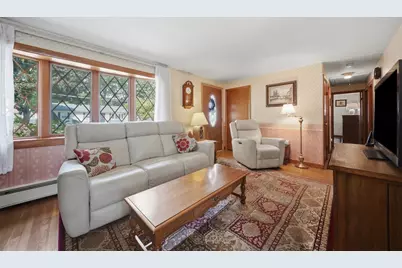 6 Marcus Rd, Wilmington, MA 01887 - Photo 2