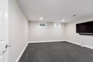 1 Garrison Wy, Carlisle, MA 01741 - Photo 32