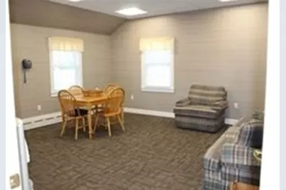 1 Uxbridge Rd, Mendon, MA 01756 - Photo 10