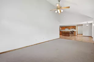 31 Deborah Ln, Westfield, MA 01085 - Photo 18