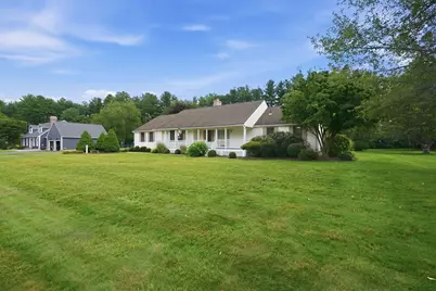 31 Deborah Lane, Westfield, MA 01085 - Photo 2