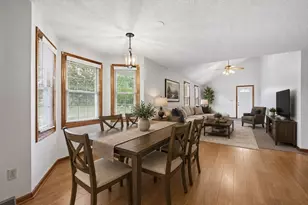 31 Deborah Ln, Westfield, MA 01085 - Photo 6