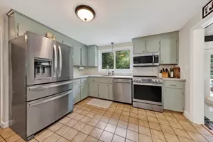 127 Taylor St, Pembroke, MA 02359 - Photo 18