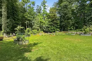 127 Taylor St, Pembroke, MA 02359 - Photo 8