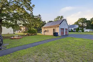 648 Merrimack Ave, Dracut, MA 01826 - Photo 34