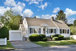 33 Wilson Rd, Stoneham, MA 02180 - Photo 2