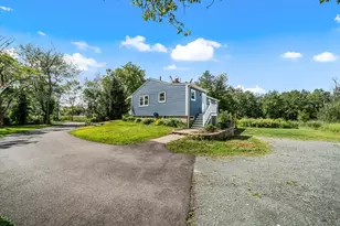 201 Old Burley St, Danvers, MA 01923 - Photo 14
