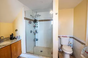70-72 Wrentham St, Boston, MA 02124 - Photo 28