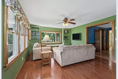131 Main St, Chelmsford, MA 01863 - Photo 4