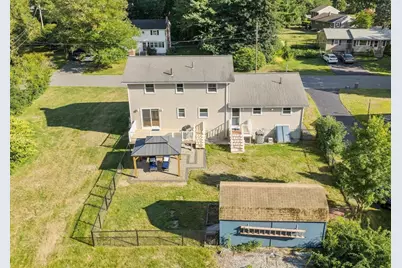 4 Julio Street, Chelmsford, MA 01824 - Photo 2