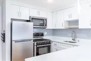 29 Harvard Ave, Medford, MA 02155 - Photo 4