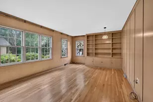 33 Lexington Ave, Haverhill, MA 01835 - Photo 12