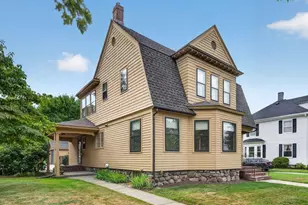 33 Lexington Ave, Haverhill, MA 01835 - Photo 2