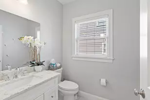 174 Pine St, Danvers, MA 01923 - Photo 10