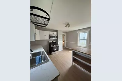 3 Franconia St, Worcester, MA 01602 - Photo 6