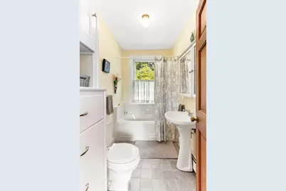 3 Howard St, Easton, MA 02375 - Photo 18