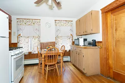 14 Ericsson St, Worcester, MA 01606 - Photo 4